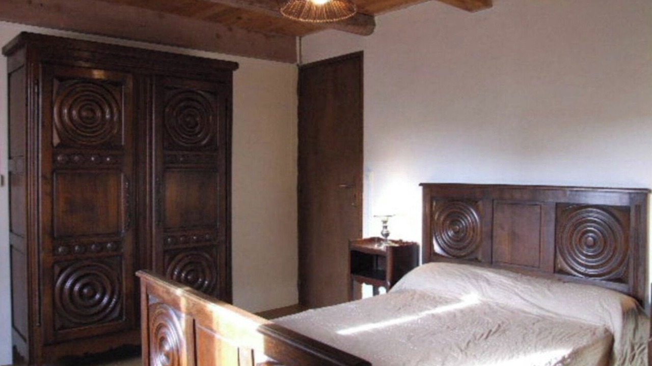 Photo of Bedroom in Martrin