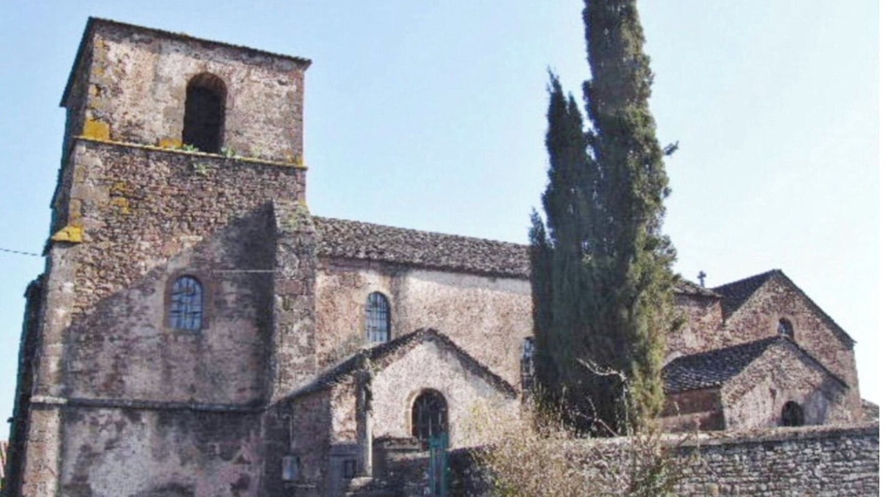 Photo of Others in Martrin