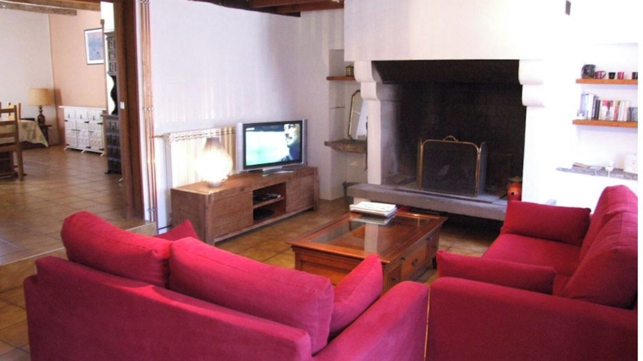 Photo of Livingroom in Martrin