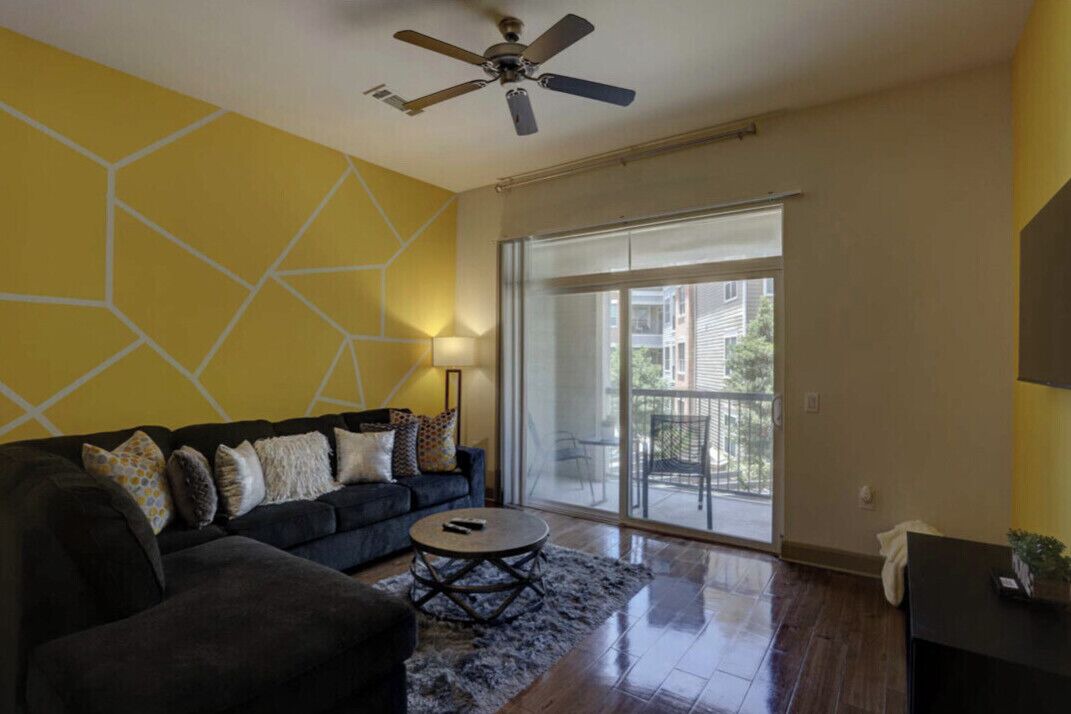 Photo of Livingroom in Astrodome