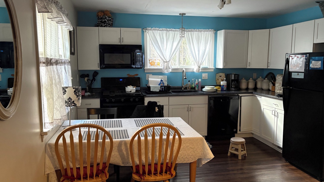 Photo of Kitchen in Revloc