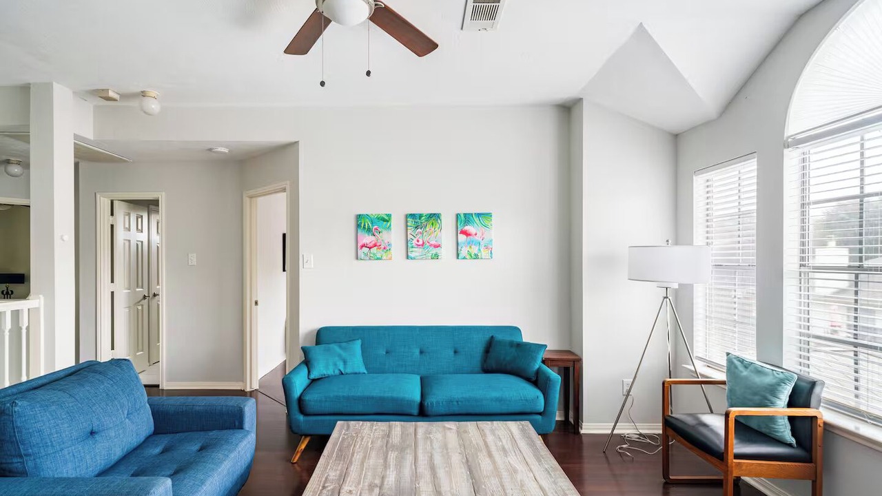 Photo of Livingroom in Barker