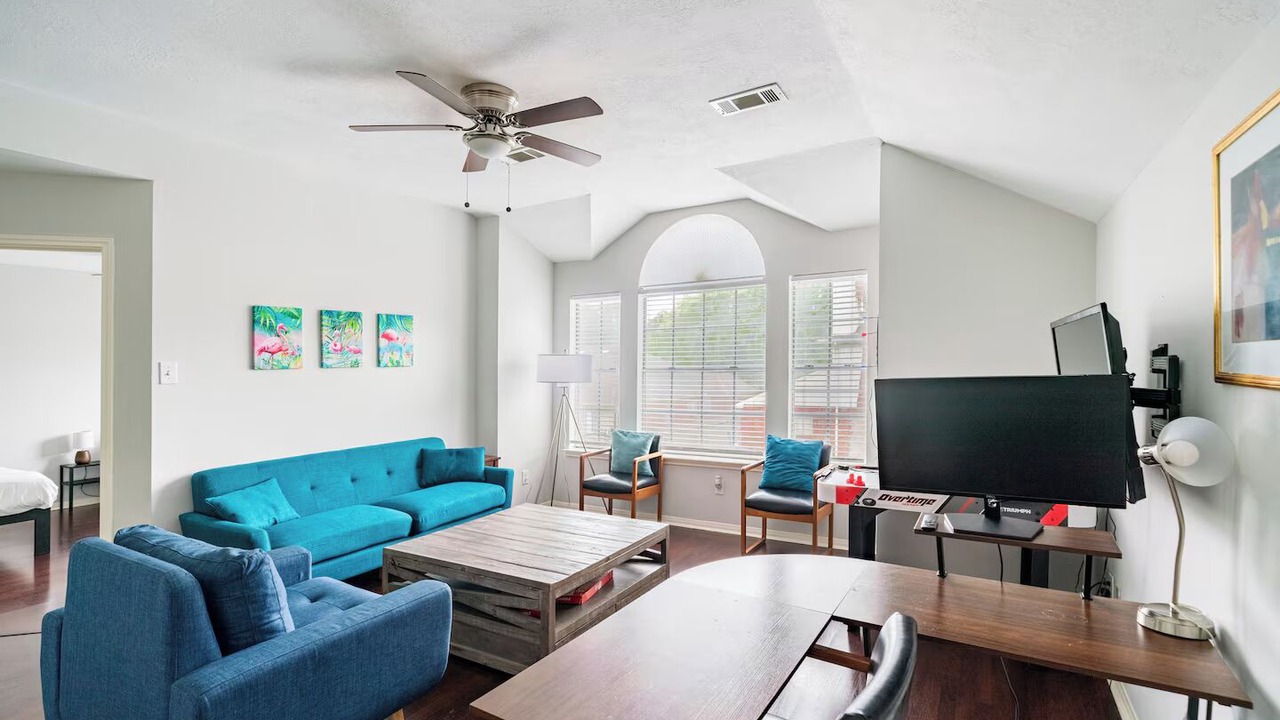 Photo of Livingroom in Barker