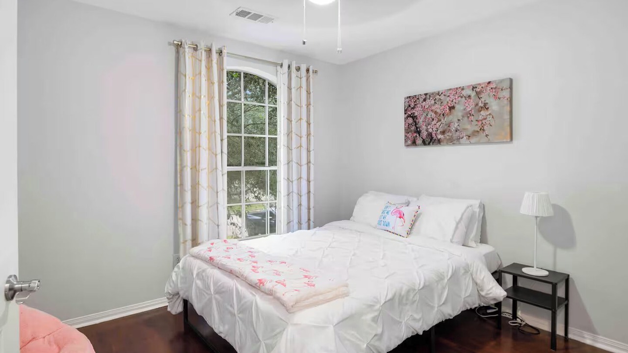 Photo of Bedroom in Barker