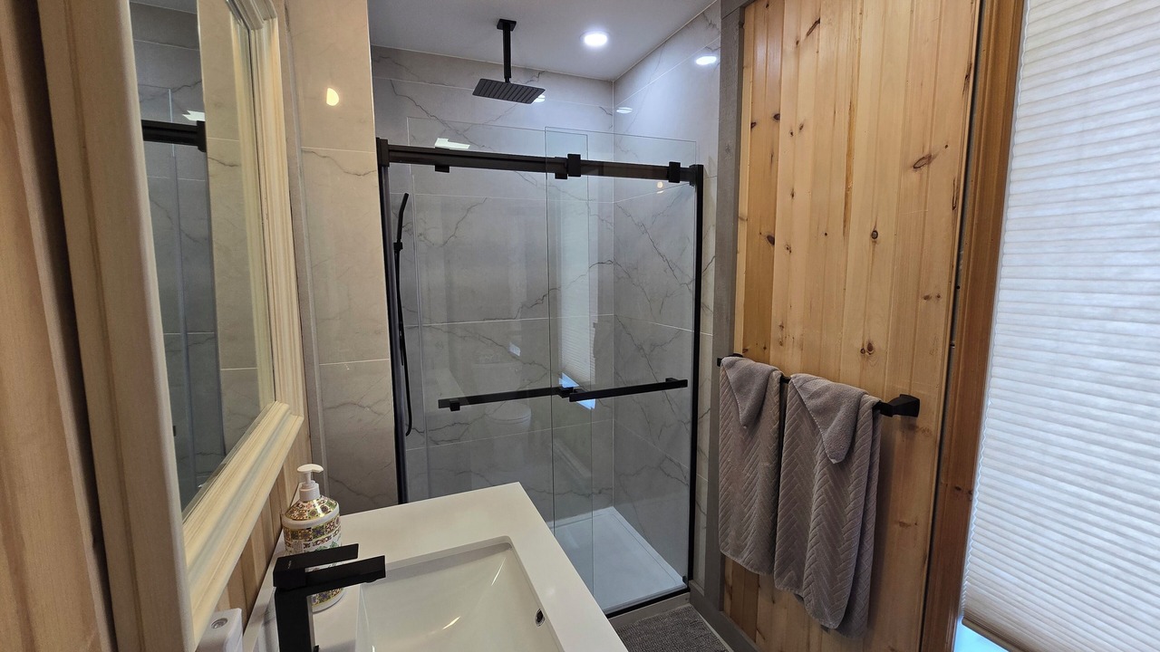 Photo of Bathroom in Notre-Dame-de-Pontmain