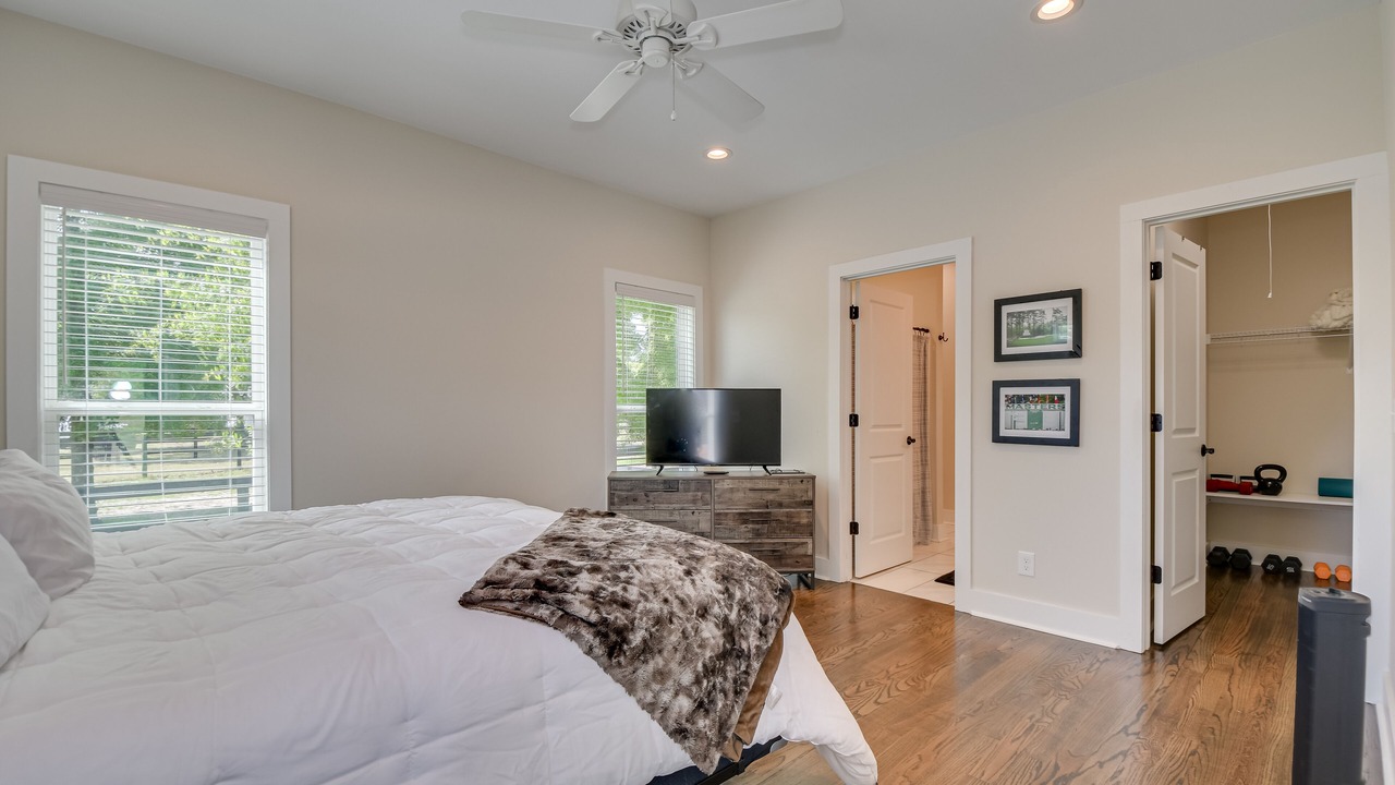 Photo of Bedroom in Aiken