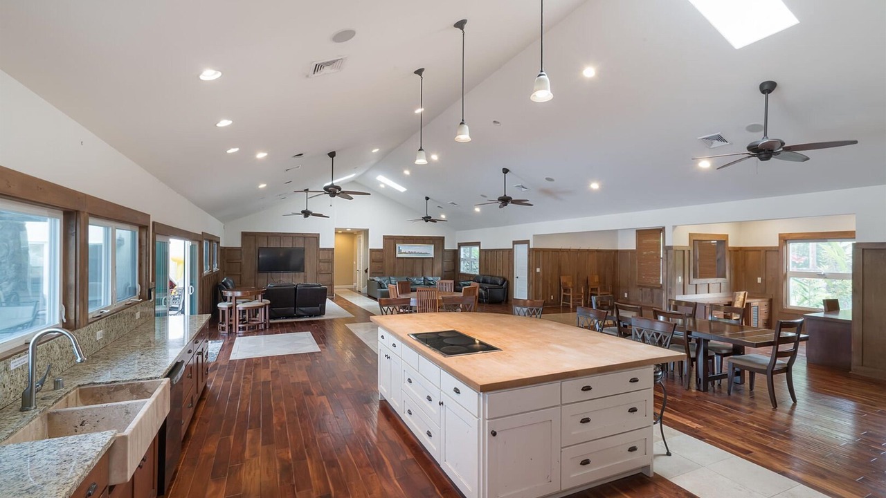 Photo of Others in Hauula