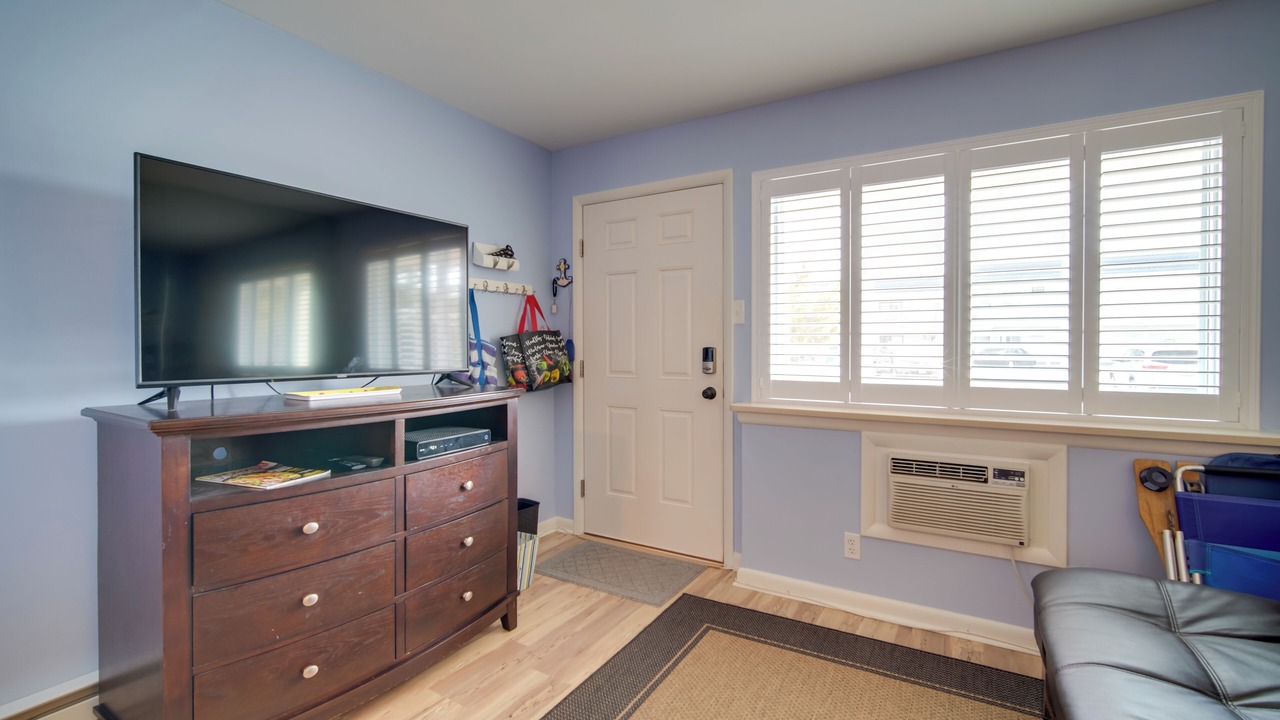 Photo of Livingroom in Brigantine