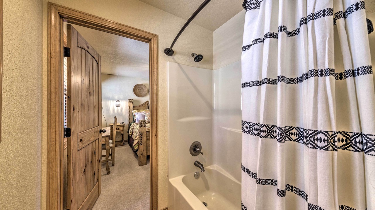 Photo of Bathroom in Ruidoso