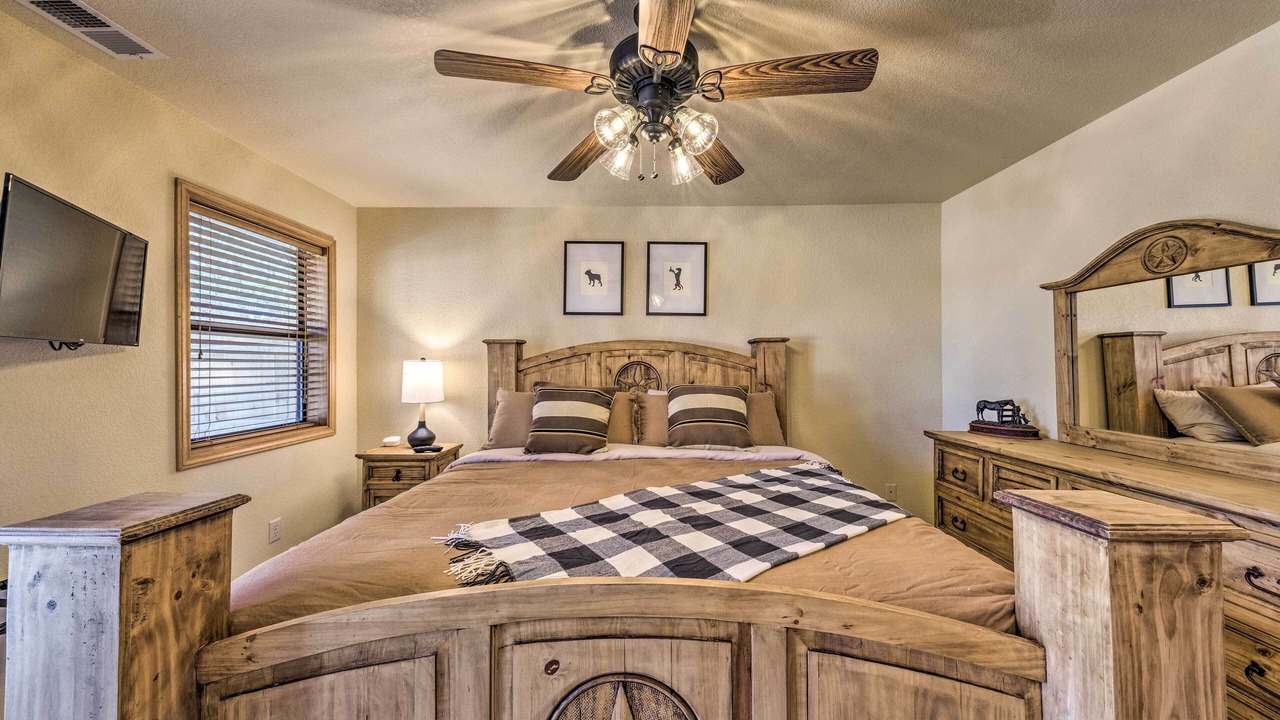 Photo of Bedroom in Ruidoso
