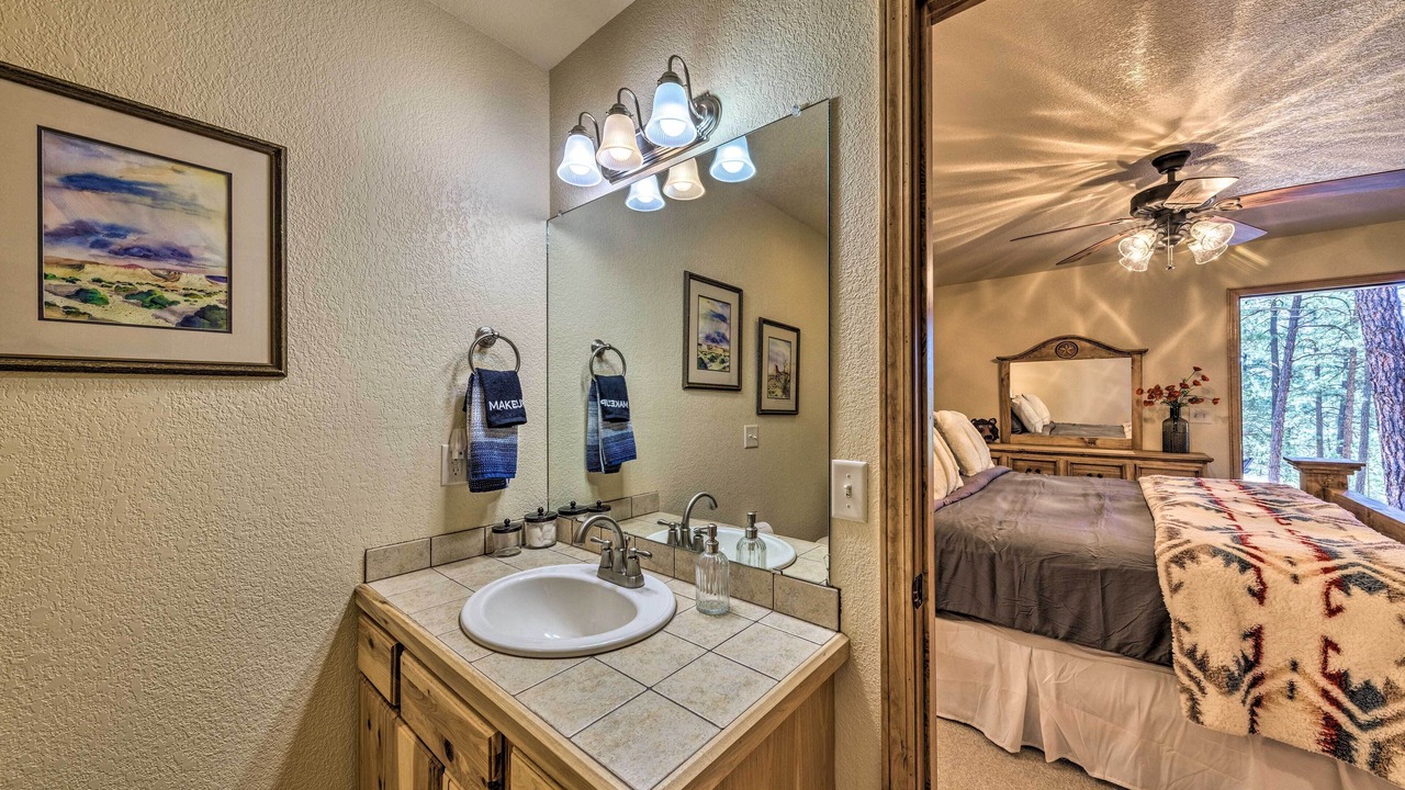 Photo of Bathroom in Ruidoso
