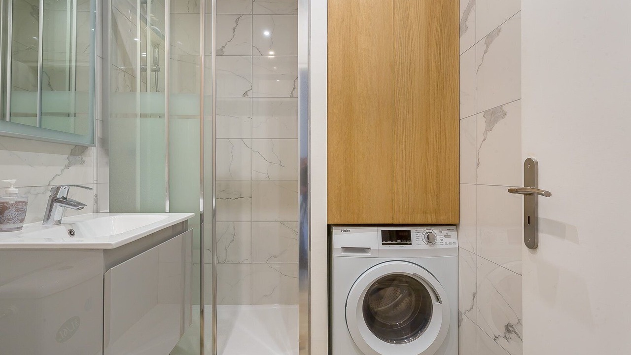 Photo of Bathroom in Jean Moulin - Marius Berliet