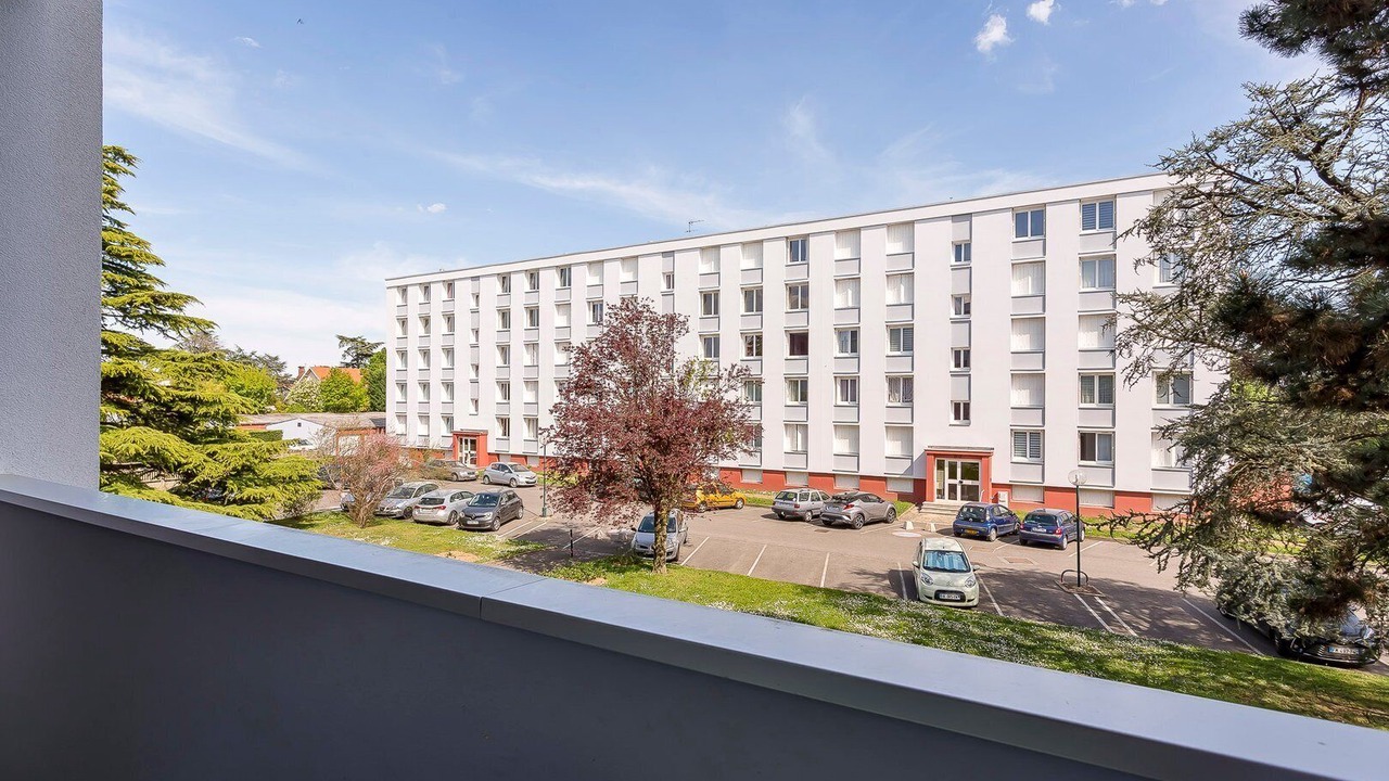 Photo of Others in Francheville Le Bas