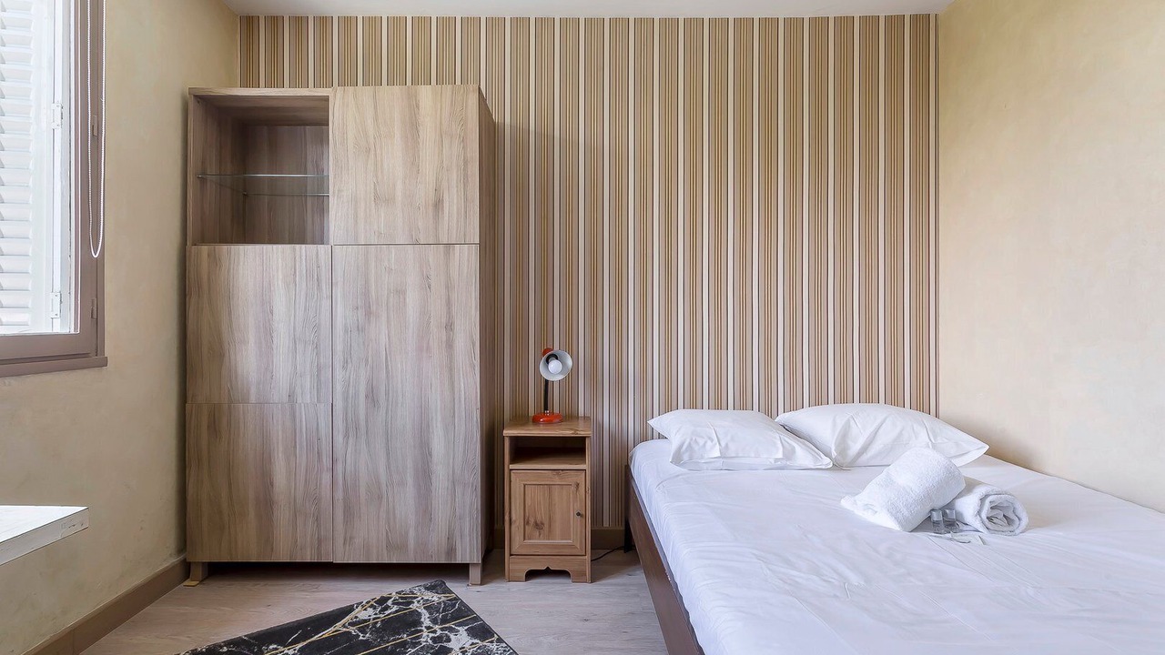 Photo of Bedroom in Francheville Le Bas