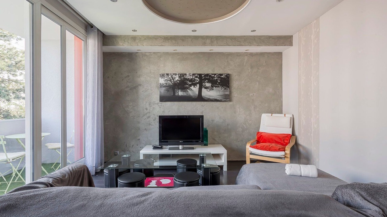 Photo of Bedroom in Francheville Le Bas