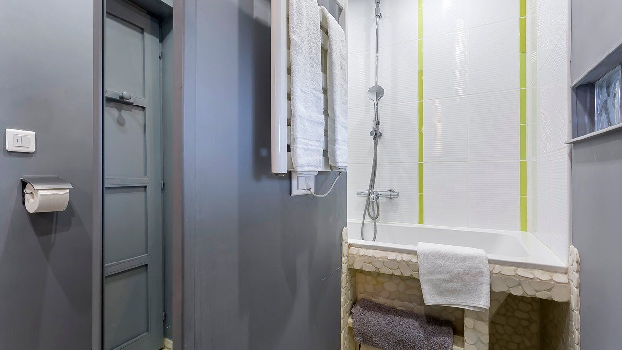 Photo of Bathroom in Francheville Le Bas