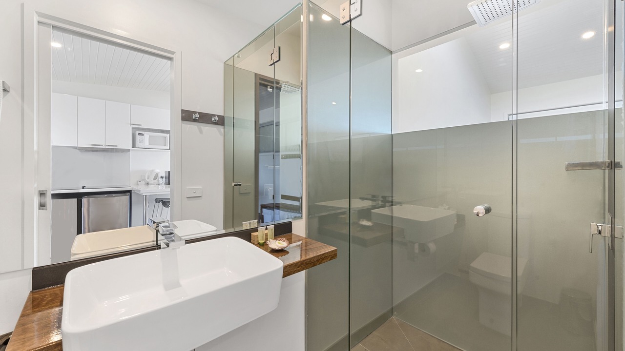 Photo of Bathroom in Apollo Bay