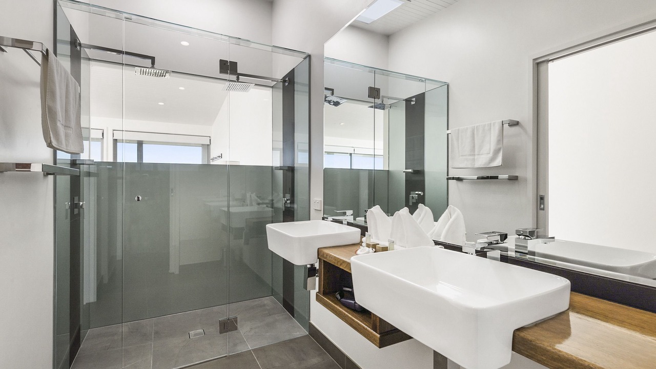 Photo of Bathroom in Apollo Bay