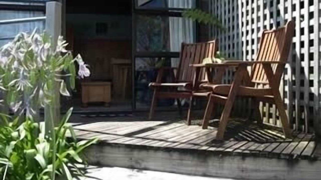 Photo of Patio Balcony in Thames