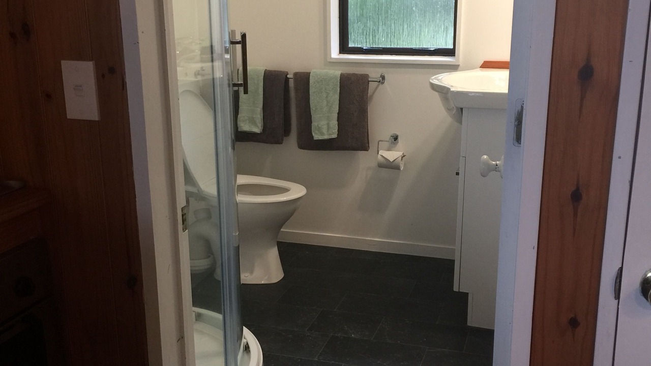 Photo of Bathroom in Thames