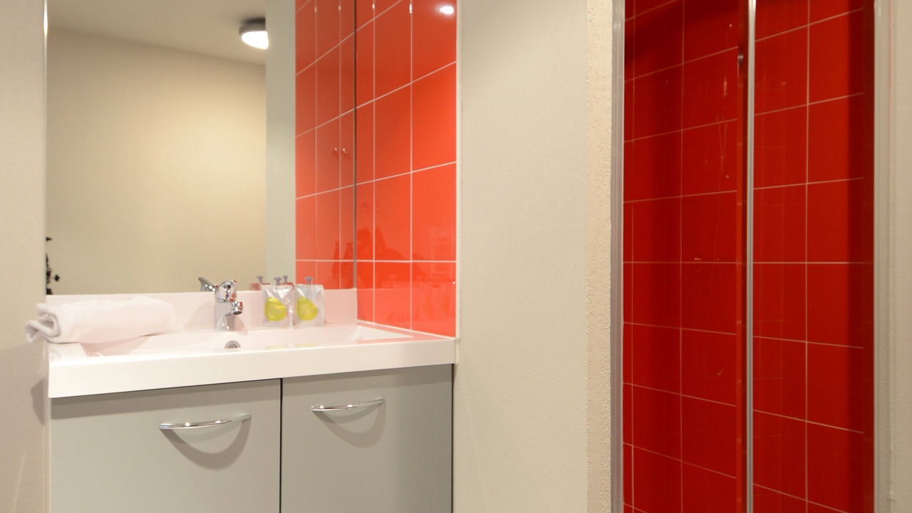 Photo of Bathroom in Saint-Jean-de-Vedas
