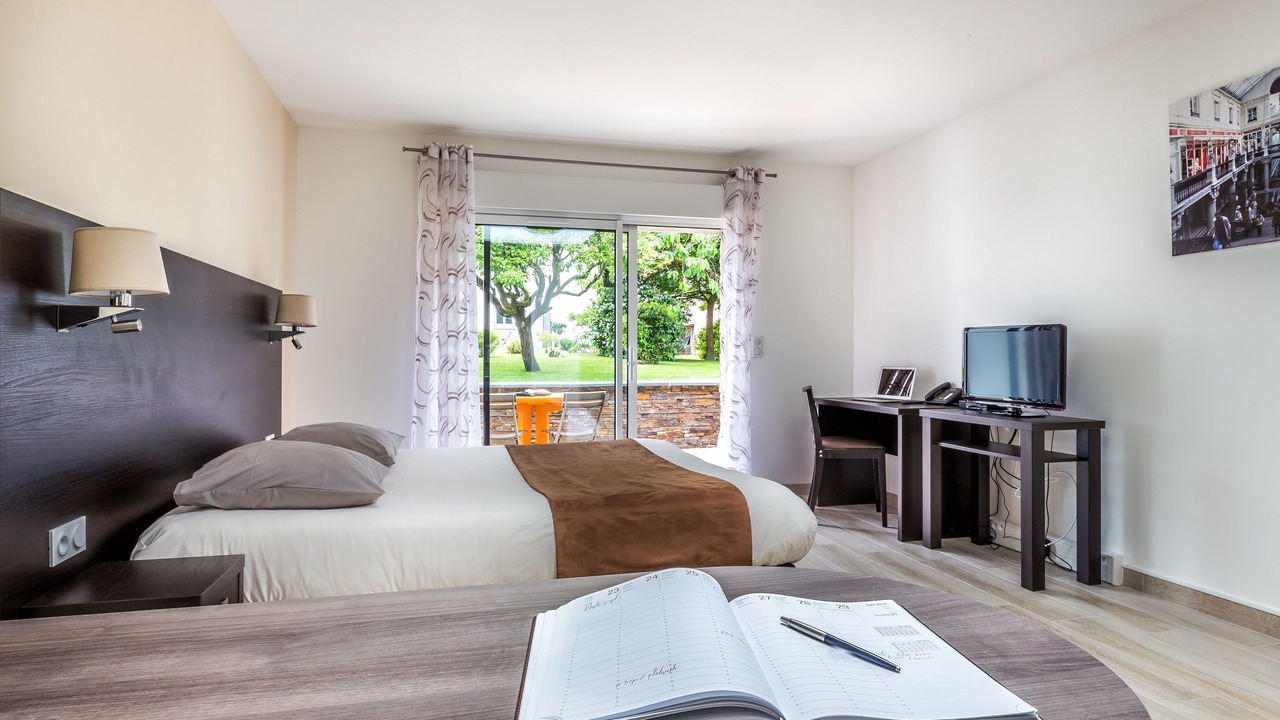 Photo of Bedroom in Pont Rousseau