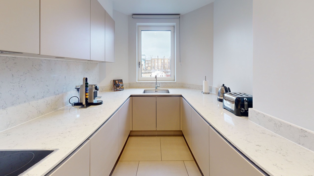 Photo of Kitchen in Courtfield