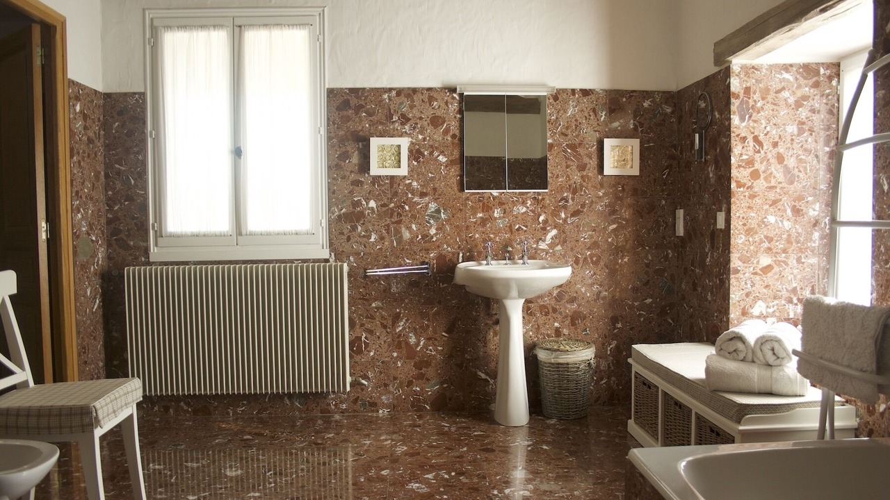 Photo of Bathroom in Auvillar