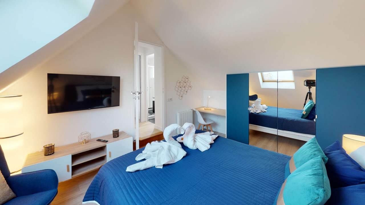 Photo of Bedroom in Villejust