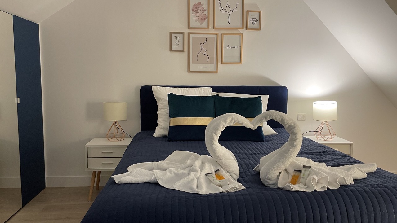 Photo of Bedroom in Villejust