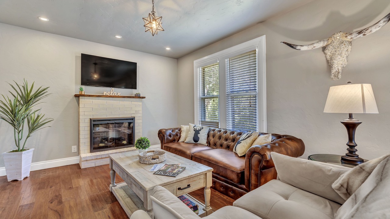 Photo of Livingroom in Fredericksburg