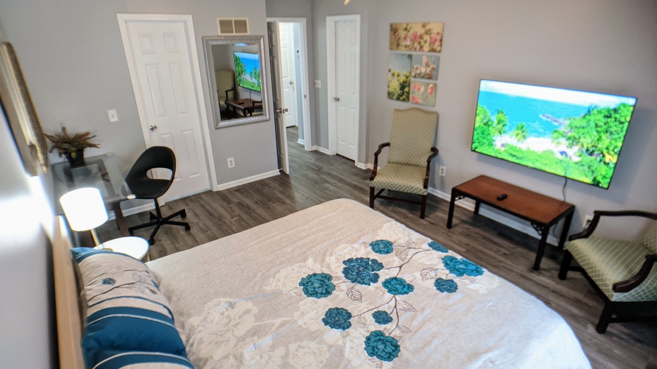Photo of Bedroom in Overland Park