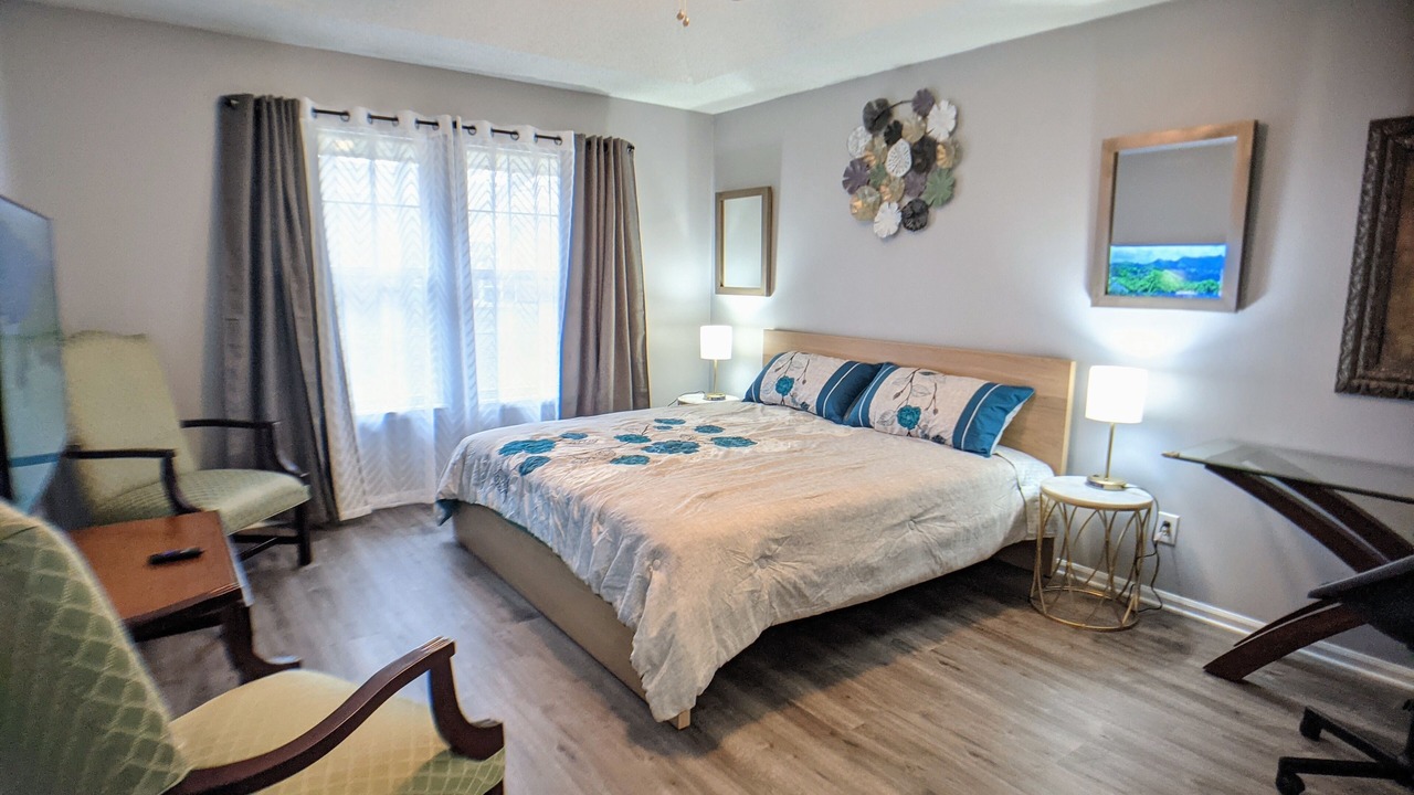 Photo of Bedroom in Overland Park