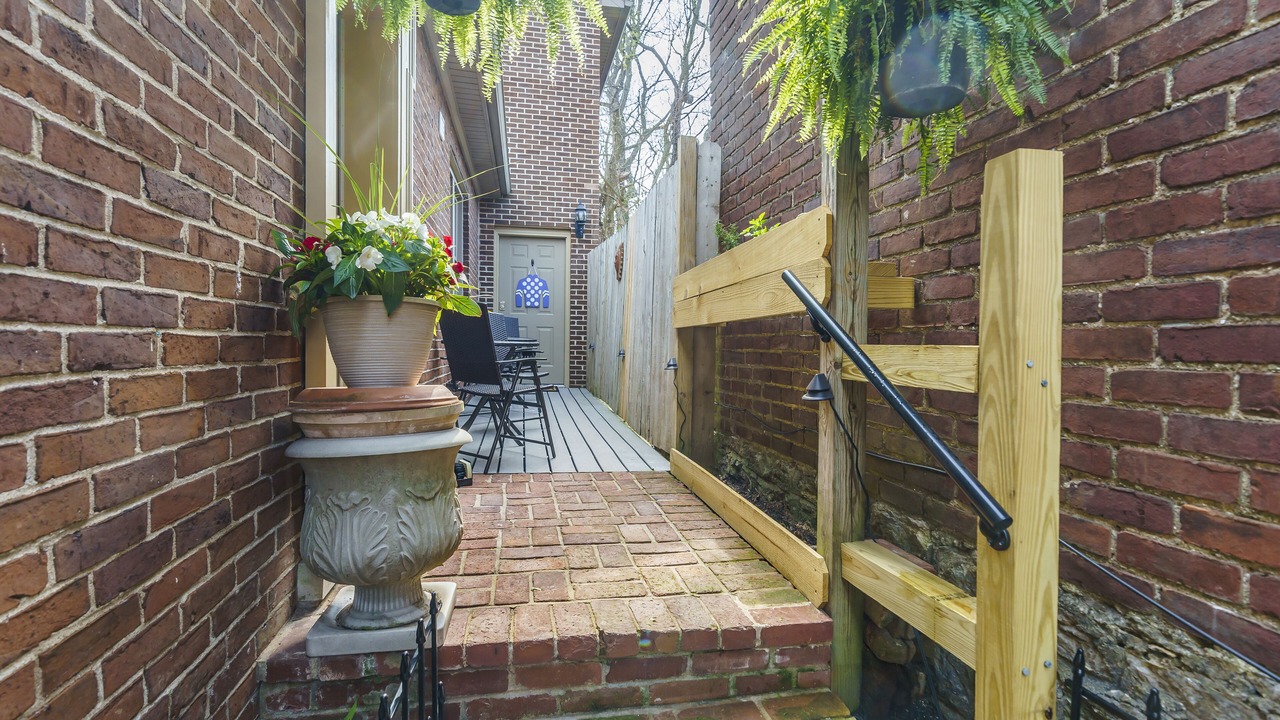 Photo of Outdoor in Midway