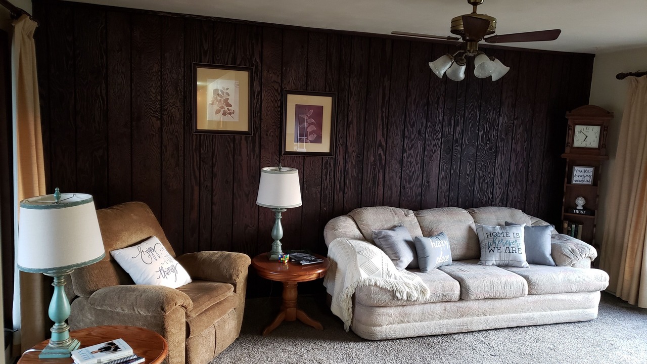 Photo of Livingroom in East Jordan