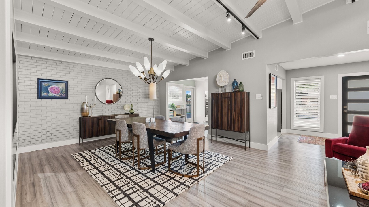 Photo of Others in Preston Hollow