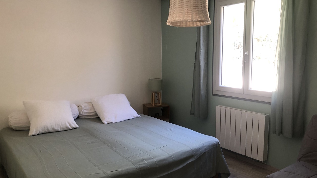 Photo of Bedroom in Caseneuve