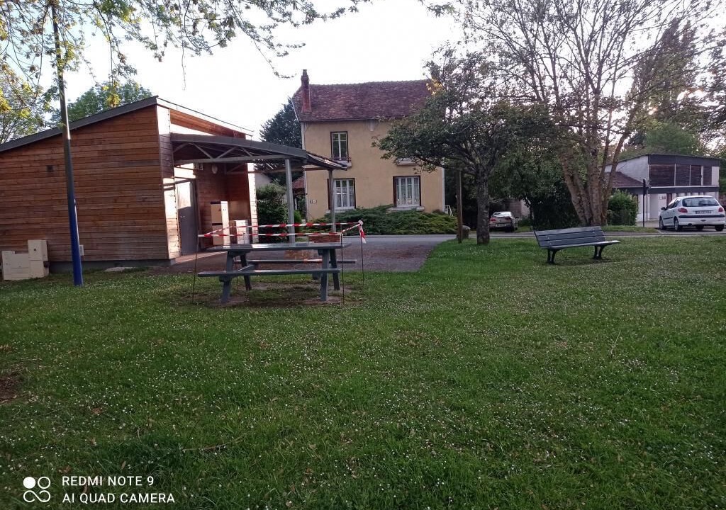 Photo of Outdoor in Lere