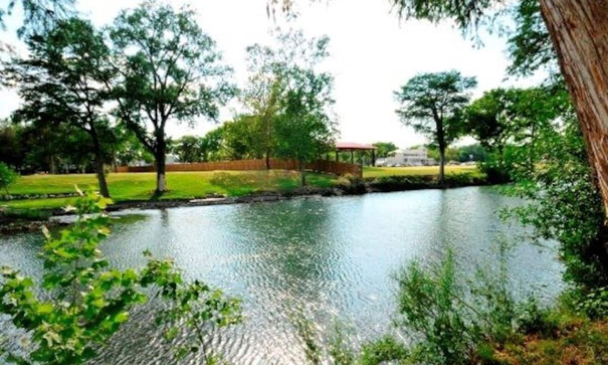Photo of Outdoor in Gruene