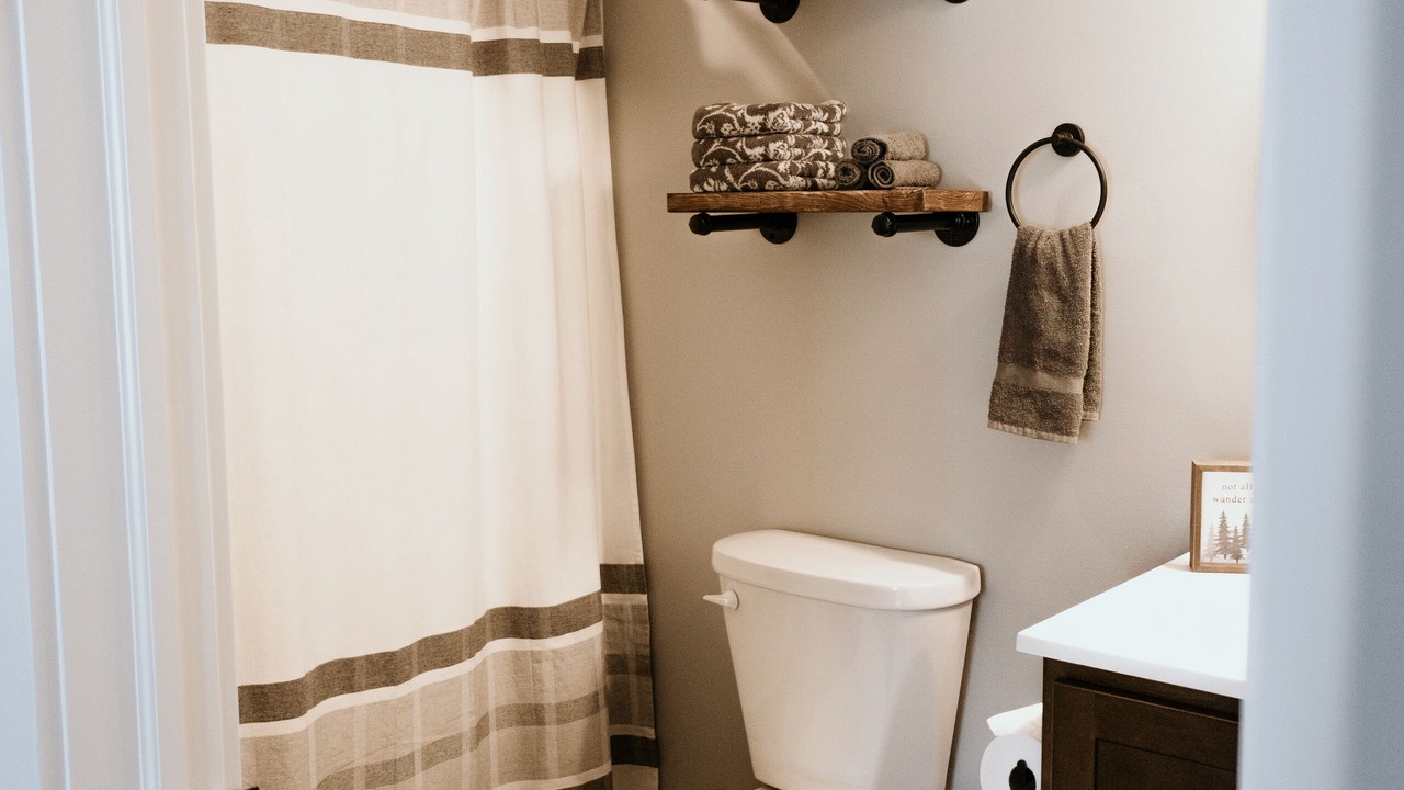 Photo of Bathroom in Ellicottville