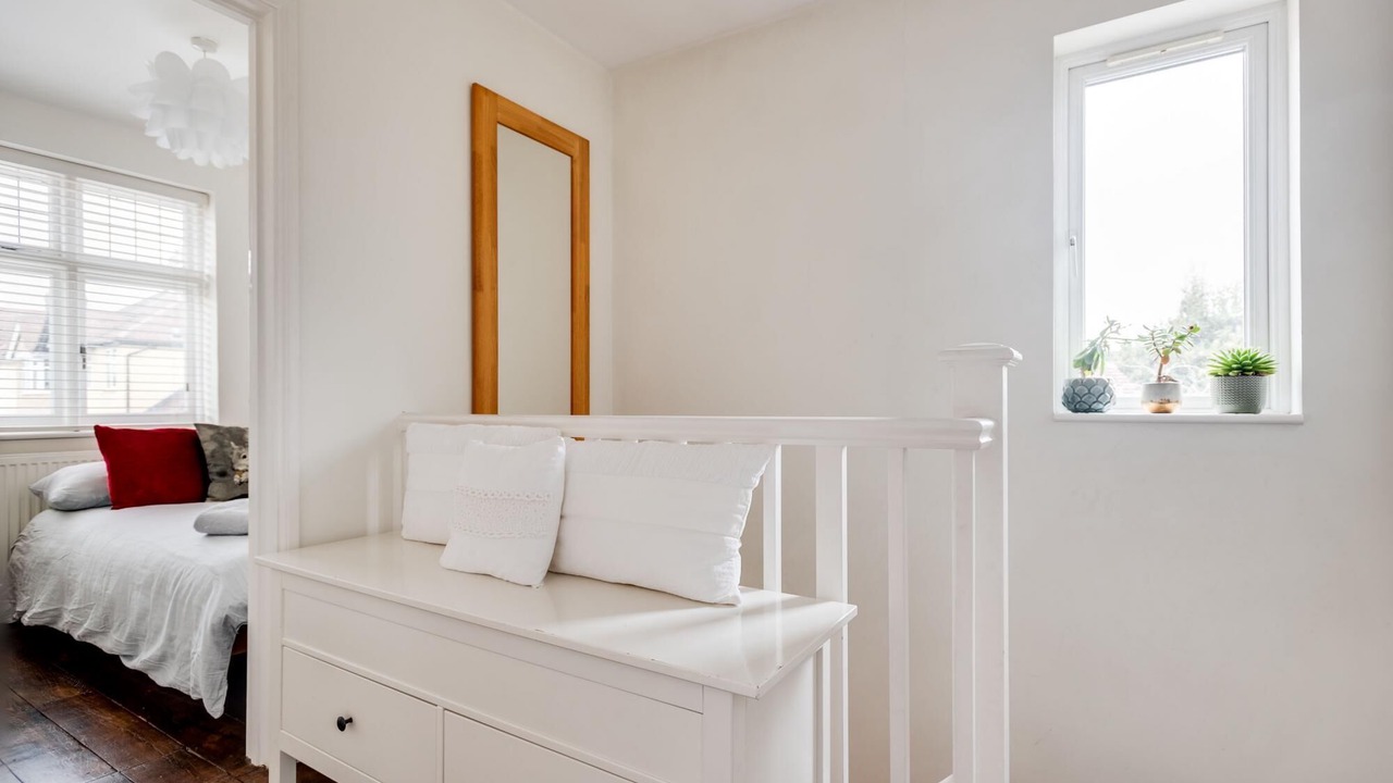 Photo of Bedroom in Headington