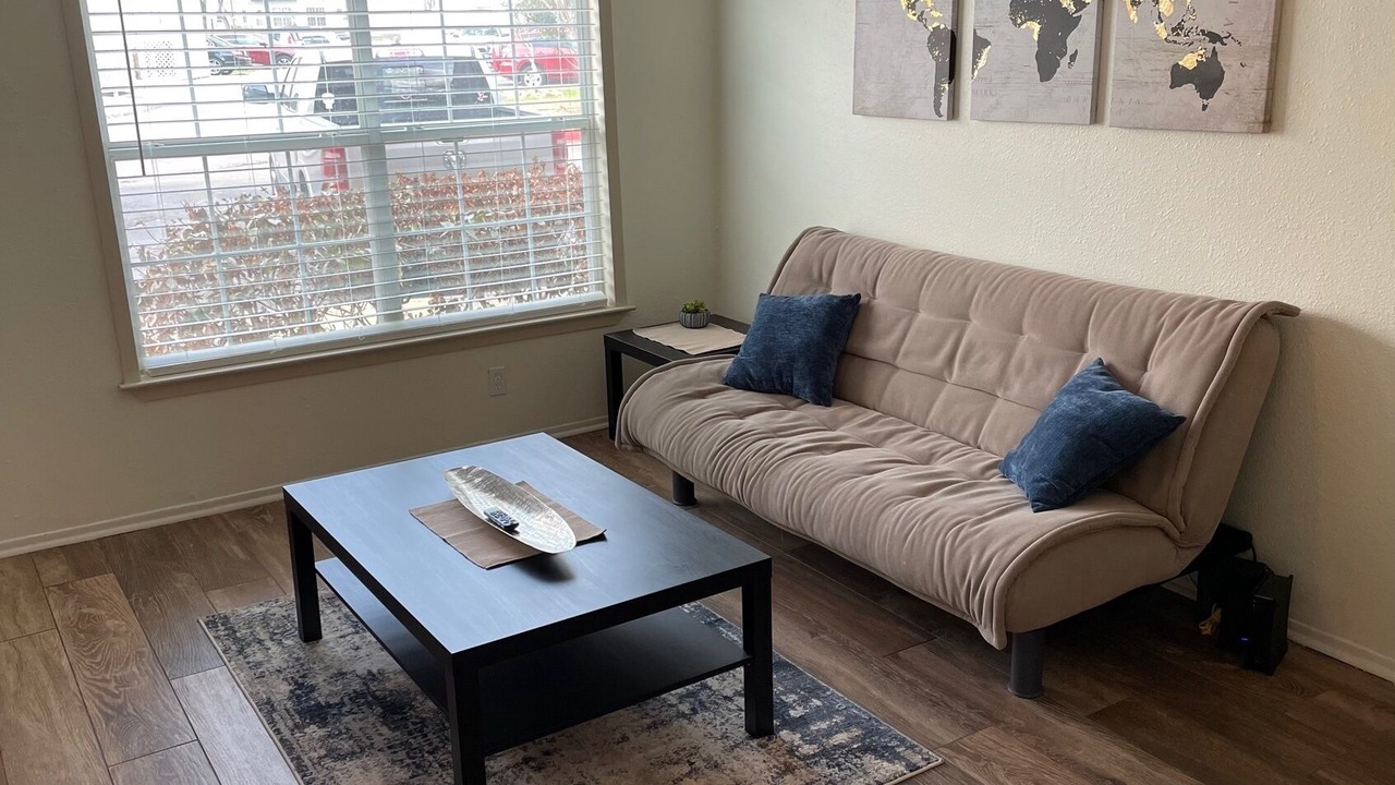 Photo of Livingroom in Blossoms Park