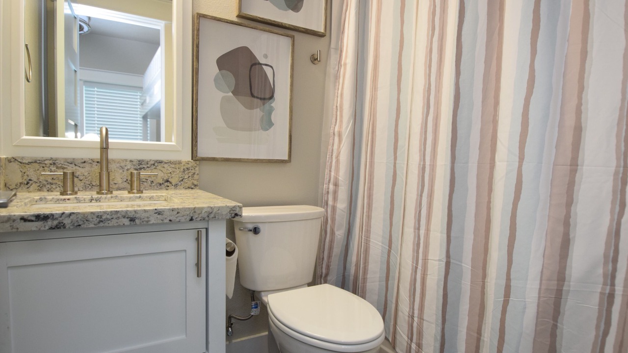 Photo of Bathroom in Port Bolivar