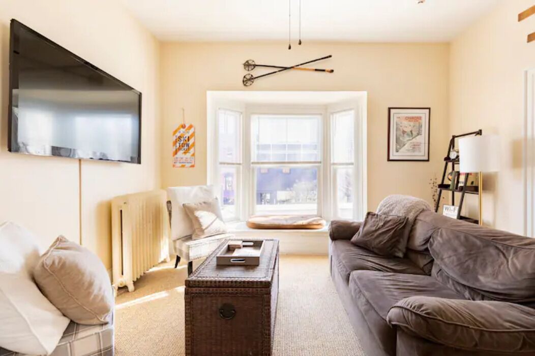 Photo of Livingroom in Ellicottville