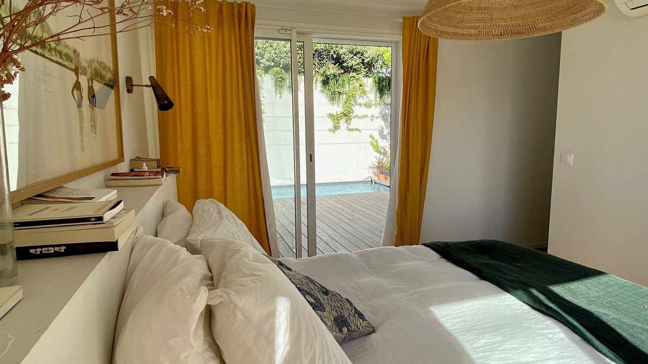 Photo of Bedroom in Roucas-Blanc