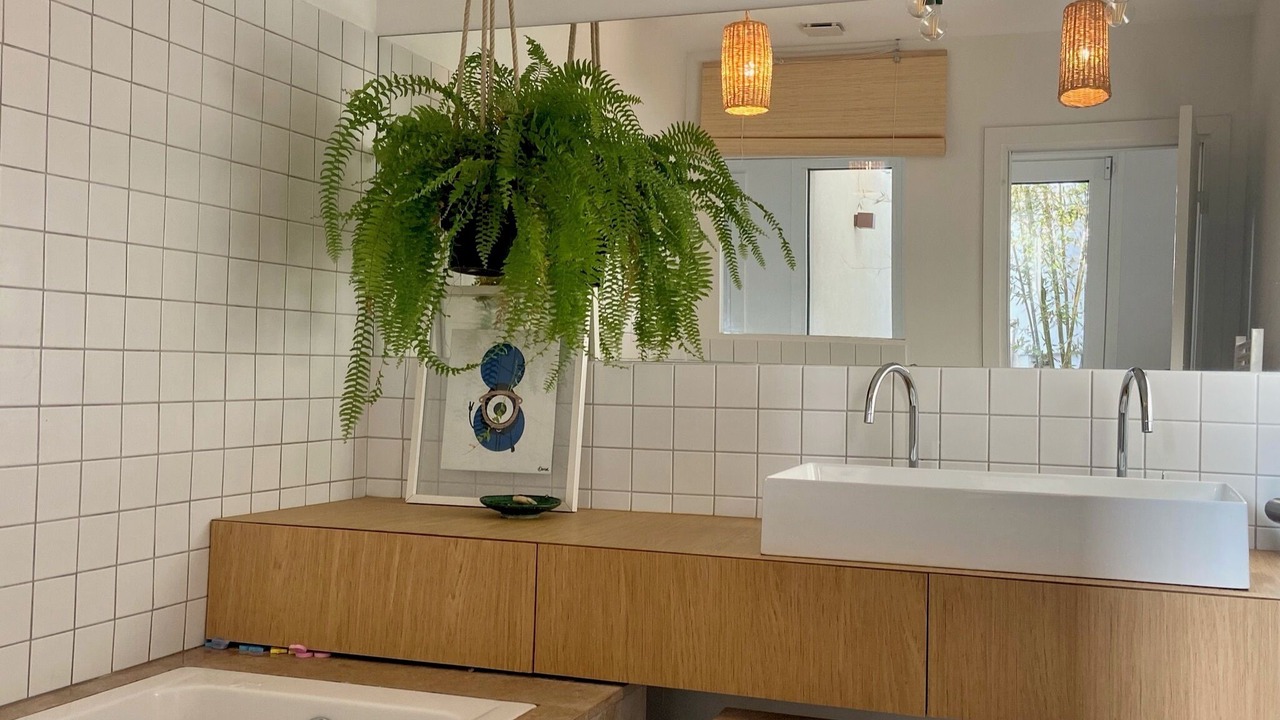 Photo of Bathroom in Roucas-Blanc