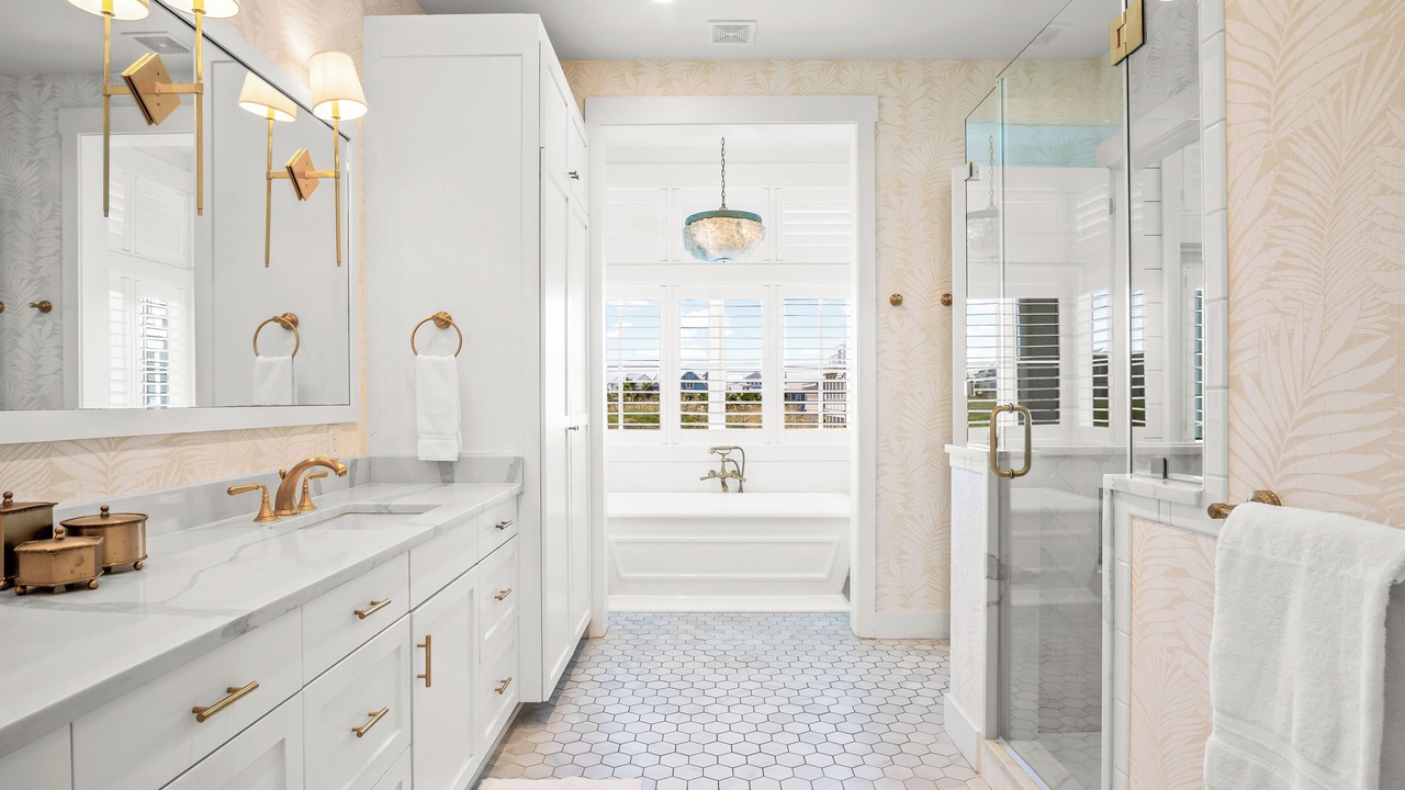 Photo of Bathroom in Cinnamon Shore