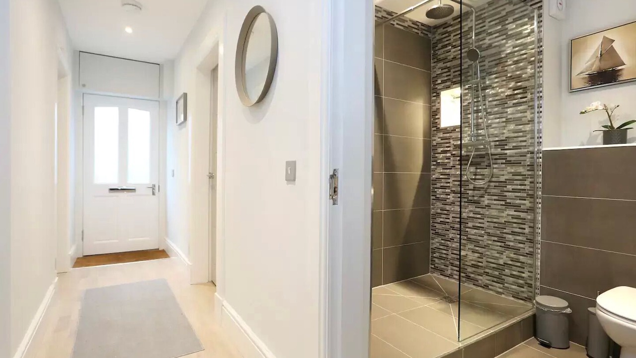 Photo of Bathroom in West End