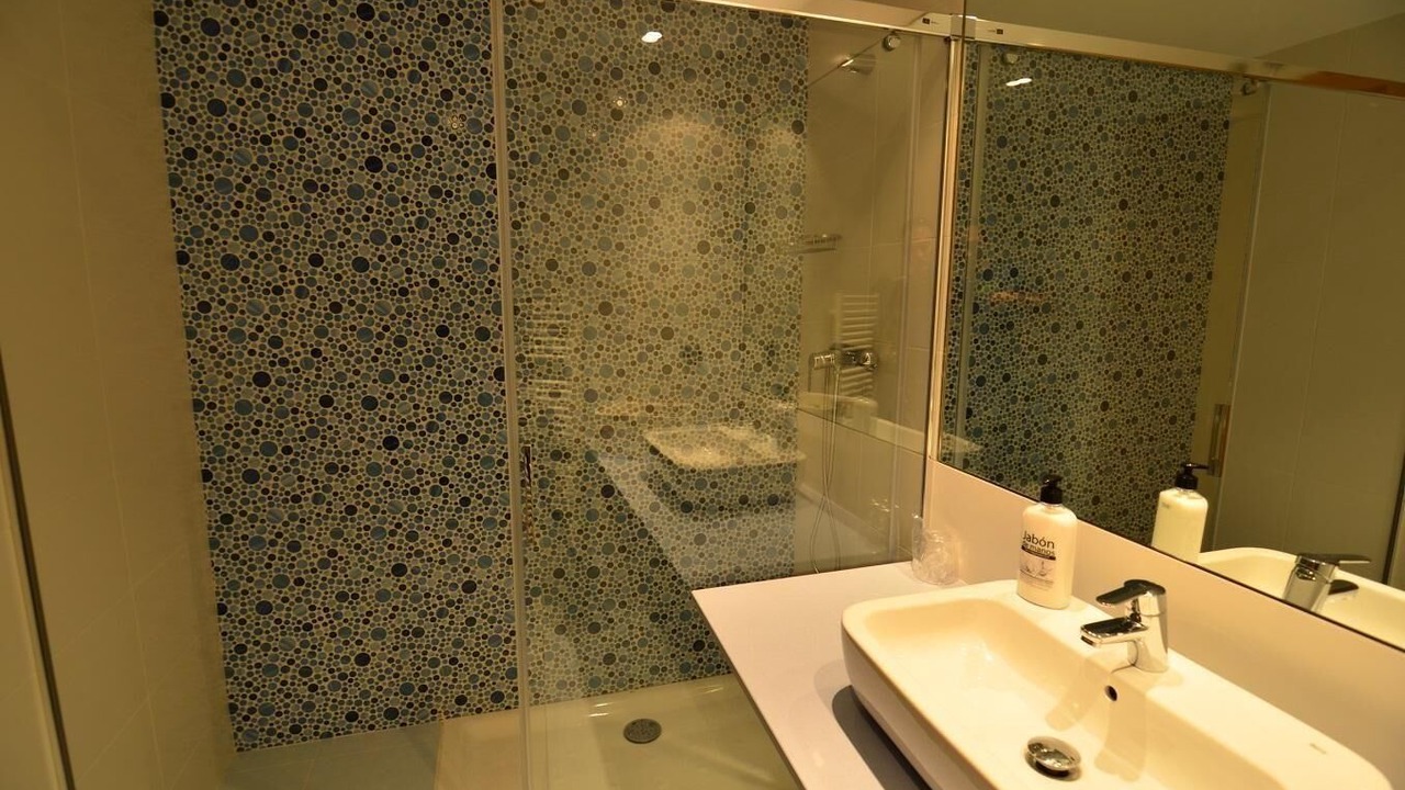 Photo of Bathroom in Asiain