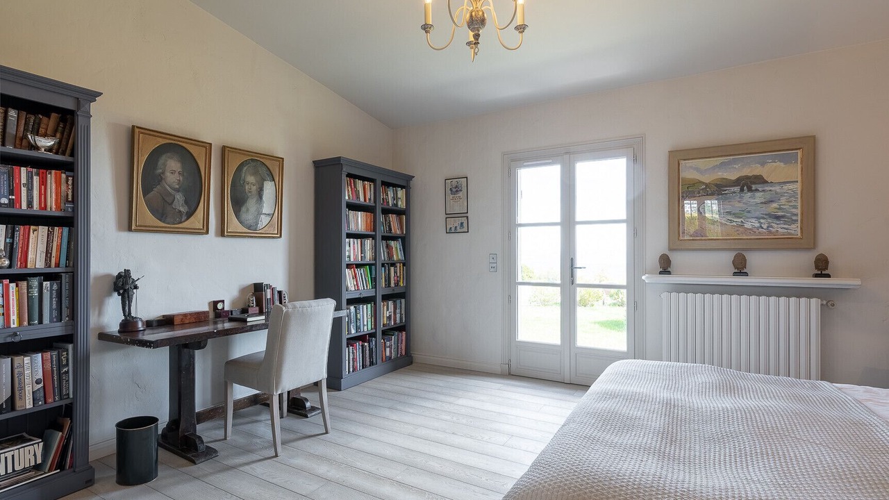 Photo of Others in Tanneron